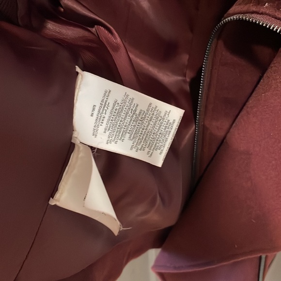 Bcbg Burgundy Wool Fur Neck Trim Coat Jacket Sz S - Picture 3 of 5